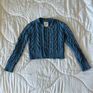 Abercrombie Blue Cable Cropped Sweater in a small